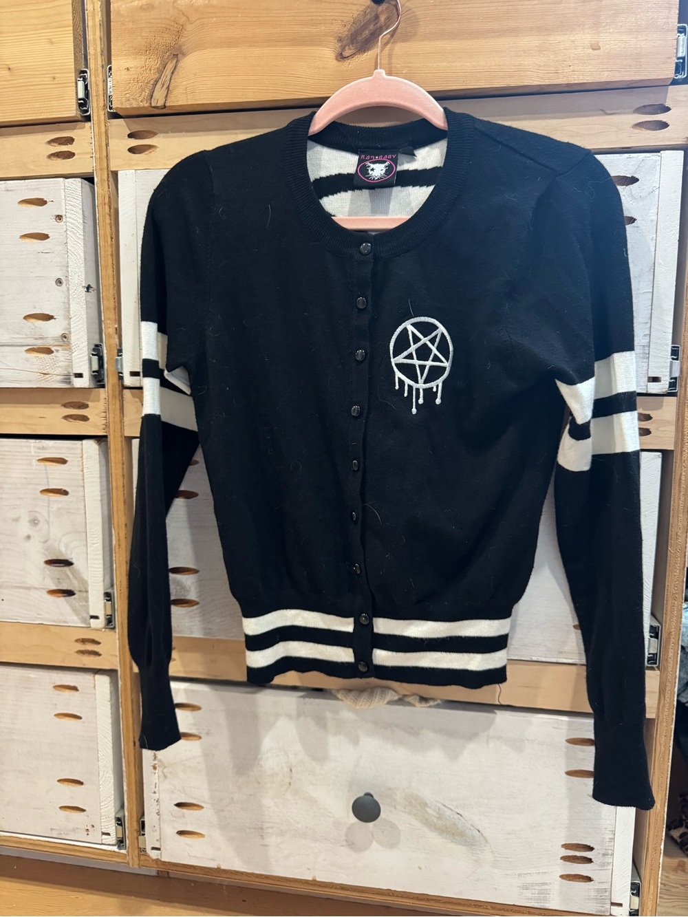 Pentagram cardigan